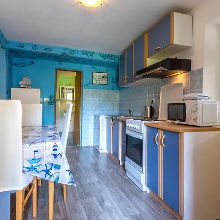 Apartment Lovely In With Kitchen *